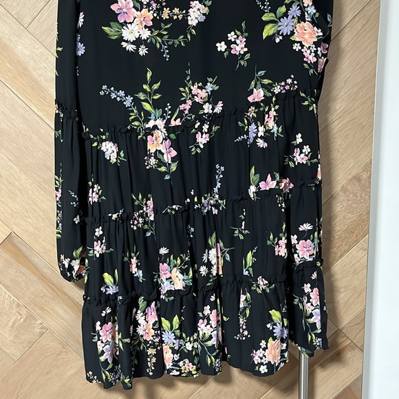 H&M Mini Dress Sz L black with flower print - Picture 9 of 9